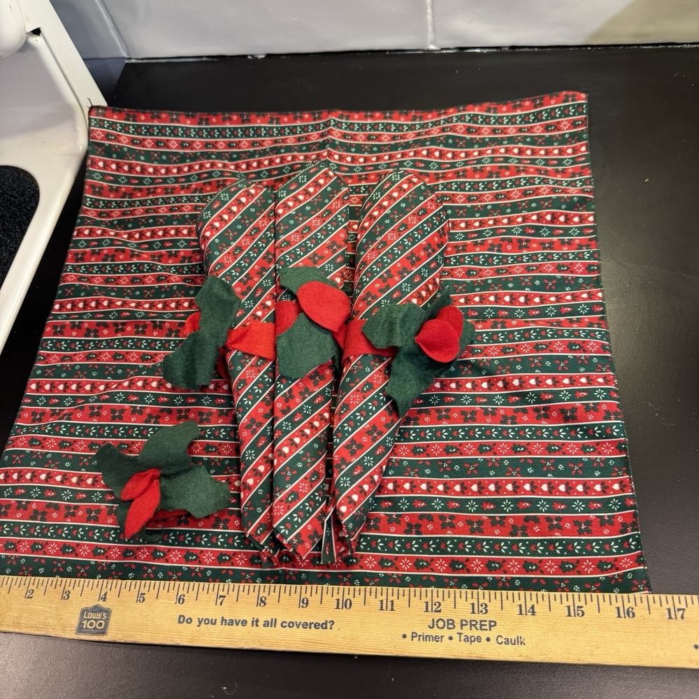 Christmas Poinsettia Cloth Napkins Set Of 4 Holiday Table Decor Handmade Striped